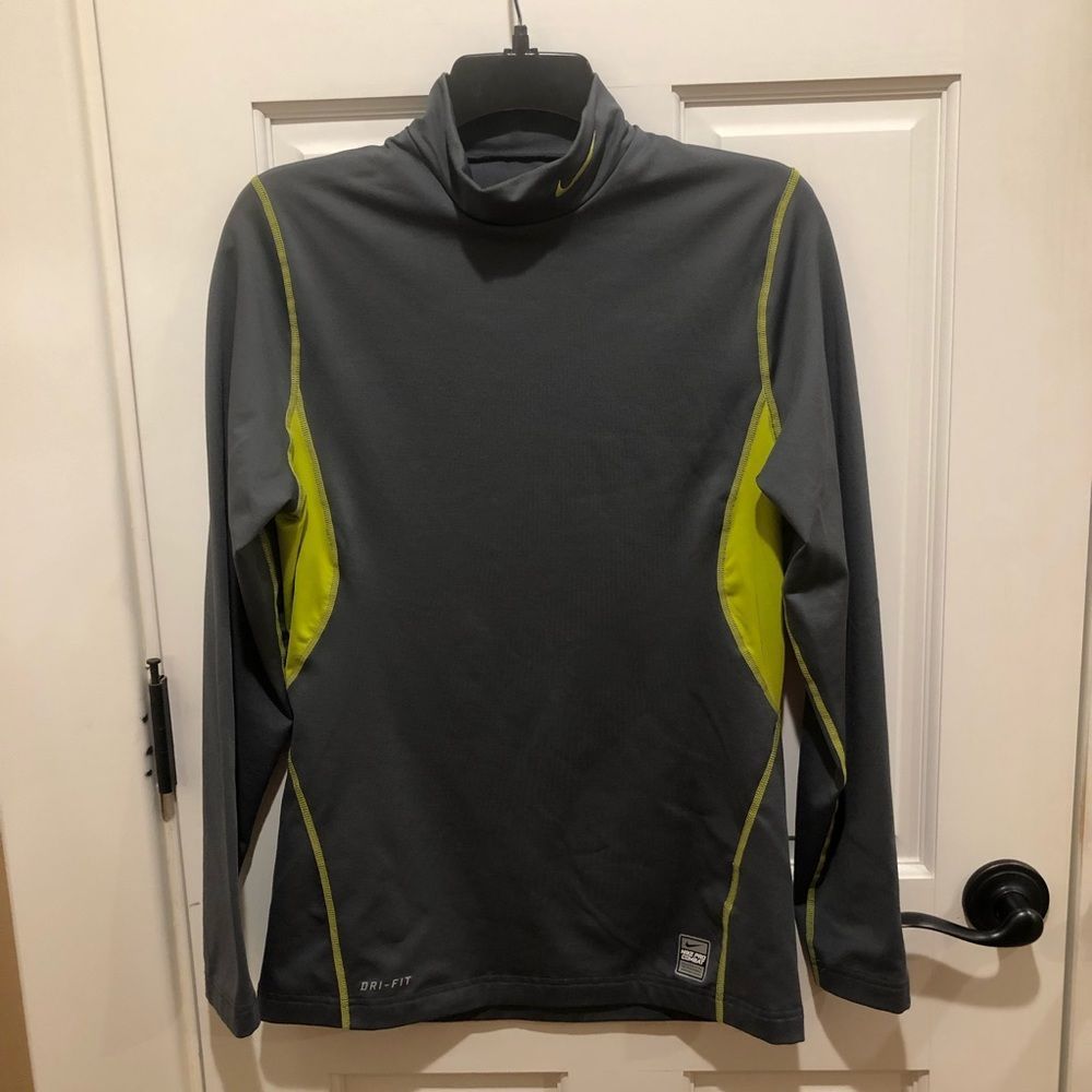 Nike Small grey dri-fit shirt